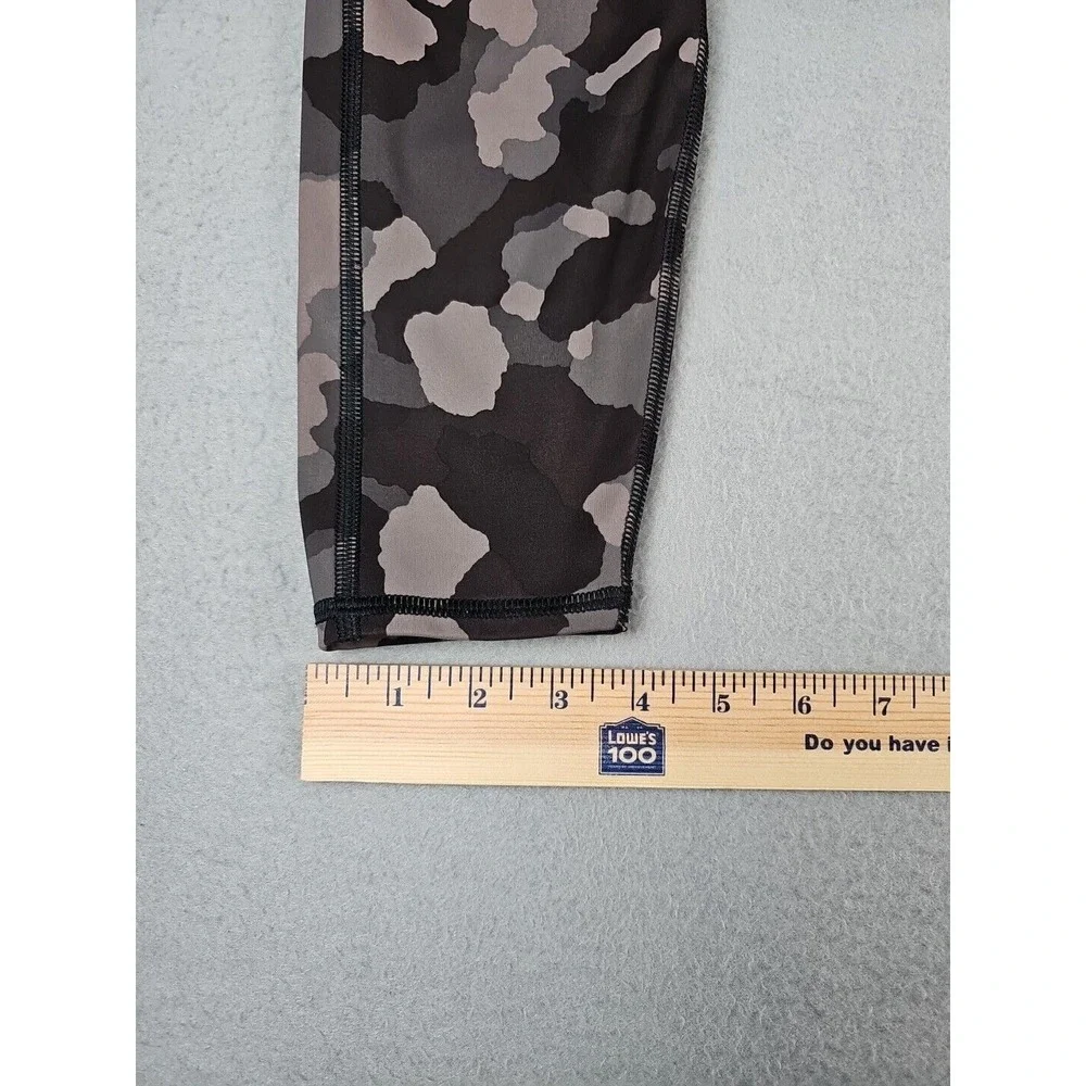 Athleta Lightning Camo 7/8 Tight Athletic Leggings Pockets Size S Green